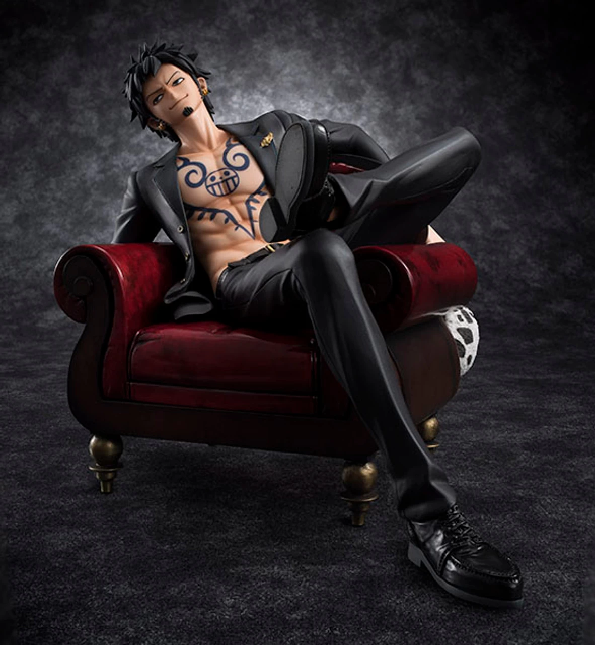 MegaHouse Portrait.Of.Pirates One Piece S.O.C Trafalgar Law 1/8 PVC Figure 7 MegaHouse Portrait.Of.Pirates One Piece S.O.C Trafalgar Law 1/8 PVC Figure - Image 7