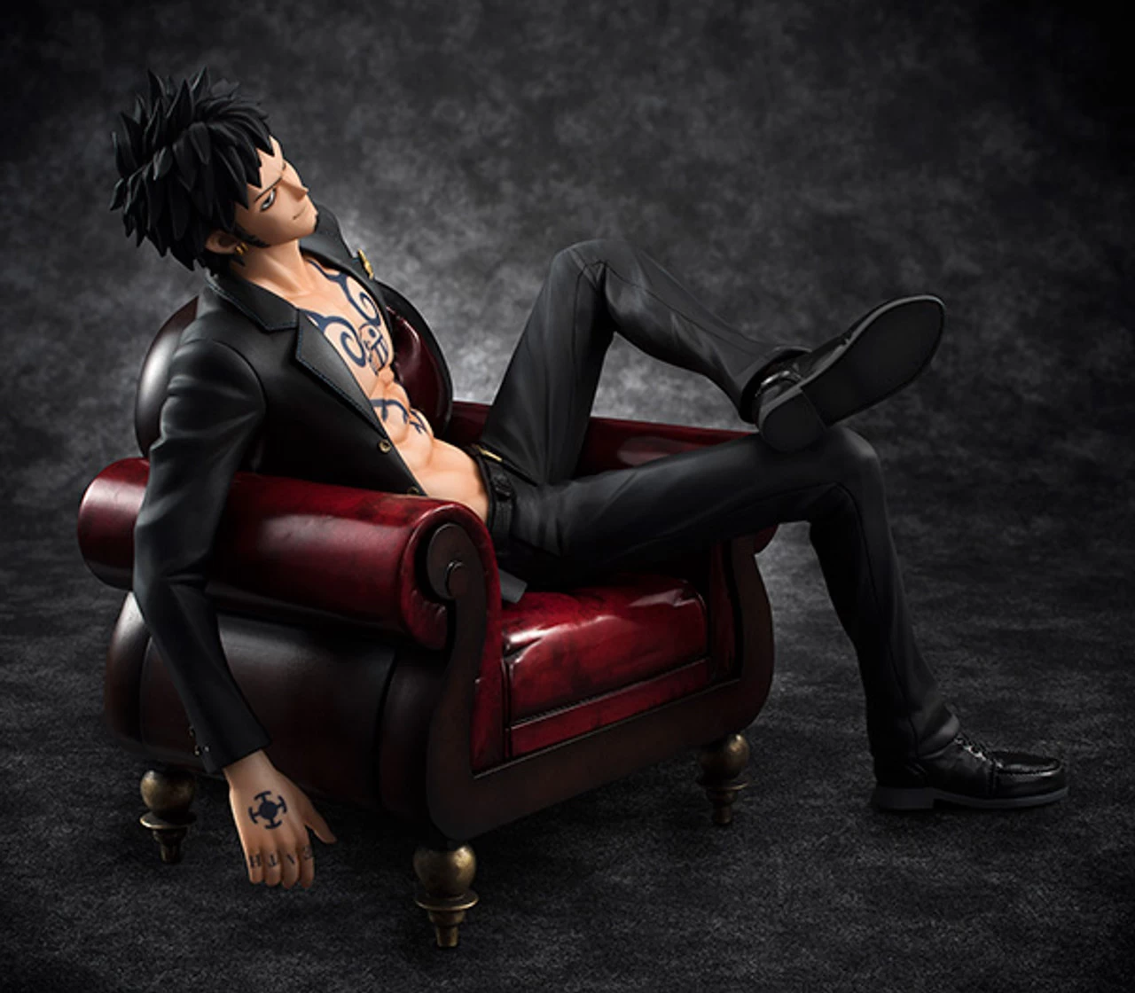 MegaHouse Portrait.Of.Pirates One Piece S.O.C Trafalgar Law 1/8 PVC Figure 4 MegaHouse Portrait.Of.Pirates One Piece S.O.C Trafalgar Law 1/8 PVC Figure - Image 4