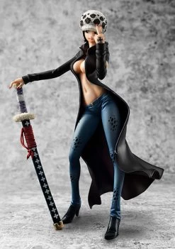 MegaHouse Portrait.Of.Pirates One Piece "I.R.O" Trafalgar Law 1/8 PVC Figure -Figure Model Shop 005 65650.1456825233