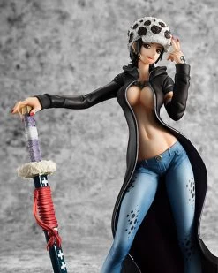 MegaHouse Portrait.Of.Pirates One Piece "I.R.O" Trafalgar Law 1/8 PVC Figure -Figure Model Shop 009 41580.1456825234