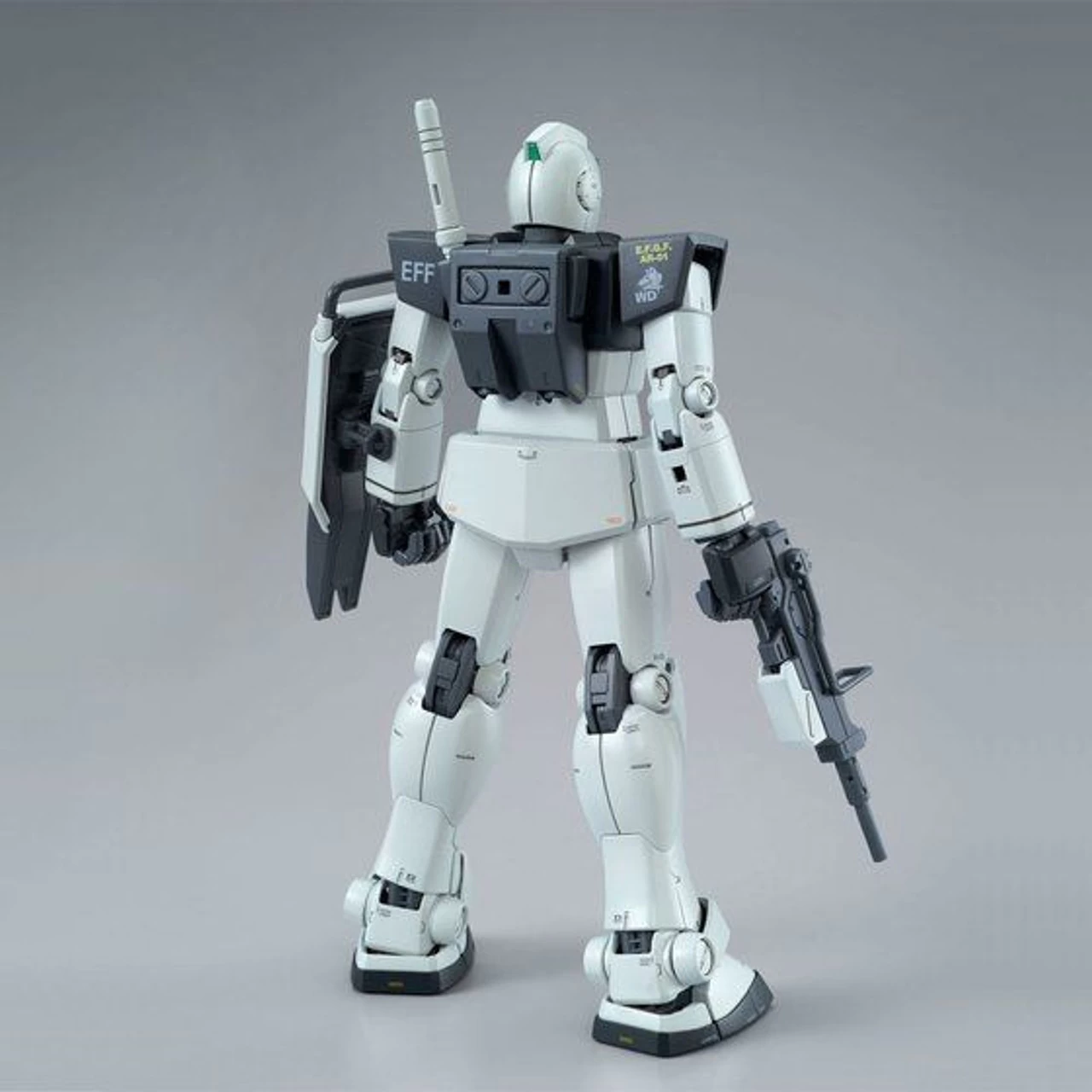 Bandai MG 1/100 RGM-79 GM (White Dingo Colors) Plastic Model ( NOV 2018 ) 3 Bandai MG 1/100 RGM-79 GM (White Dingo Colors) Plastic Model ( NOV 2018 ) - Image 3