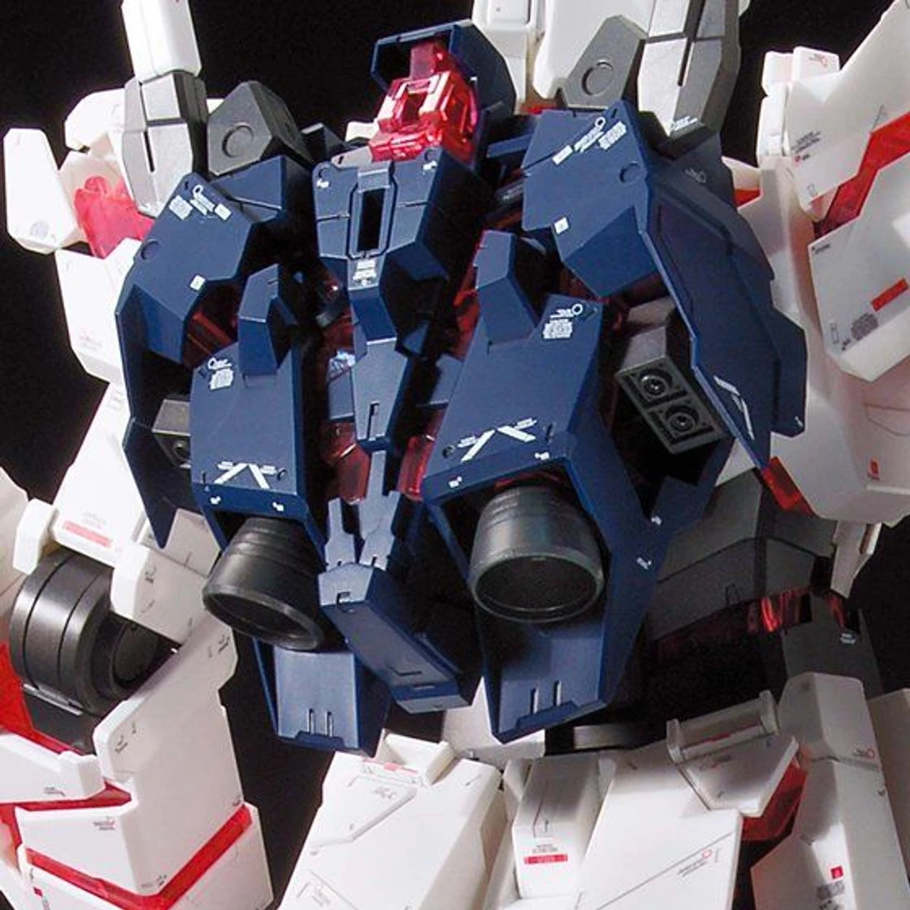 Bandai MG 1/100 Mega Size Model The Gundam Base Limited RX-0 Unicorn Gundam Ver. TWC Plastic Model ( NOV 2020 ) 6 Bandai MG 1/100 Mega Size Model The Gundam Base Limited RX-0 Unicorn Gundam Ver. TWC Plastic Model ( NOV 2020 ) - Image 6