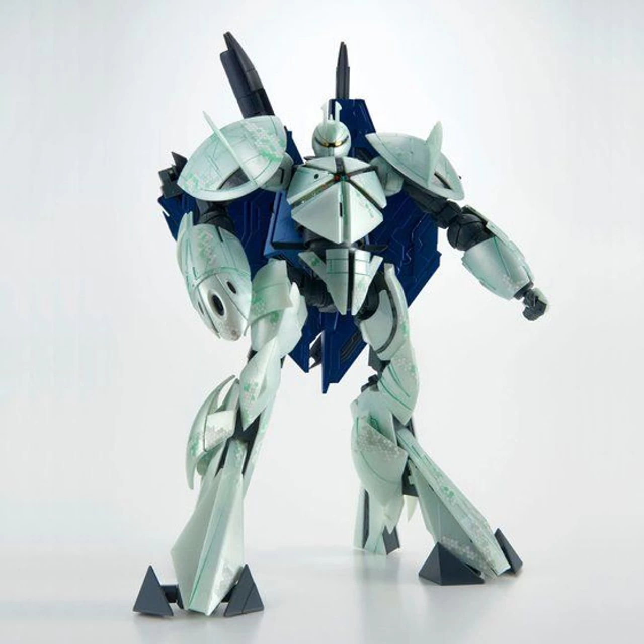 Bandai MG 1/100 Turn X / Turn A Gundam (Nano Skin Image) Plastic Model ( OCT 2019 ) 4 Bandai MG 1/100 Turn X / Turn A Gundam (Nano Skin Image) Plastic Model ( OCT 2019 ) - Image 4