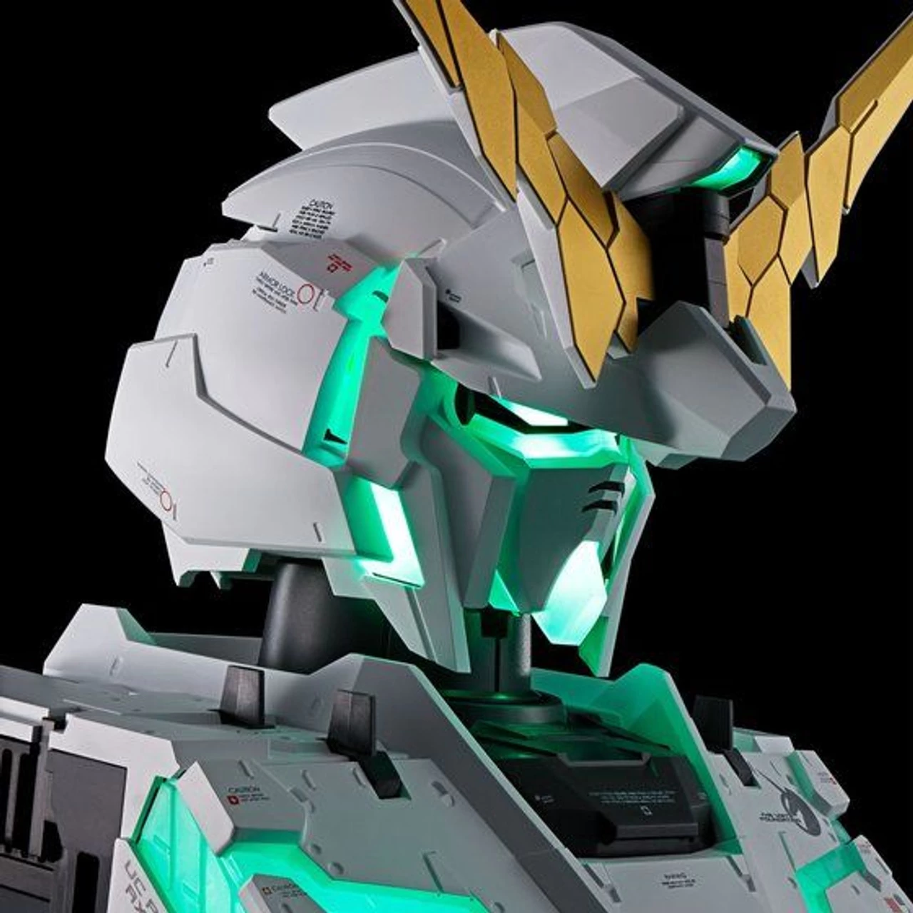 Bandai REAL EXPERIENCE MODEL RX-0 Unicorn Gundam (AUTO-TRANS Edition) Plastic Model 1 Bandai REAL EXPERIENCE MODEL RX-0 Unicorn Gundam (AUTO-TRANS Edition) Plastic Model