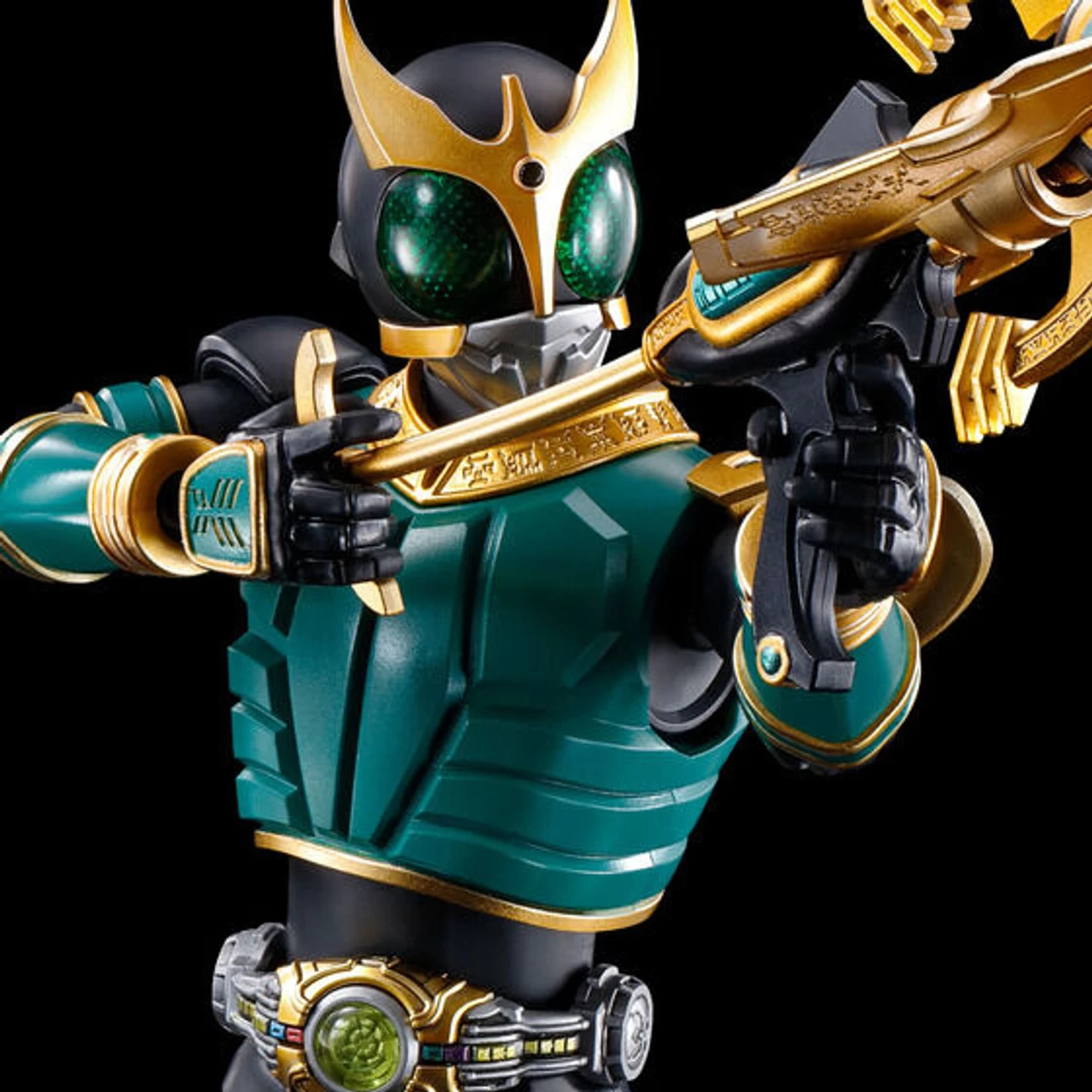 Bandai Figure-rise Standard Kamen Rider Kuuga Pegasus Form / Rising Pegasus Plastic Model ( MAY 2022 )