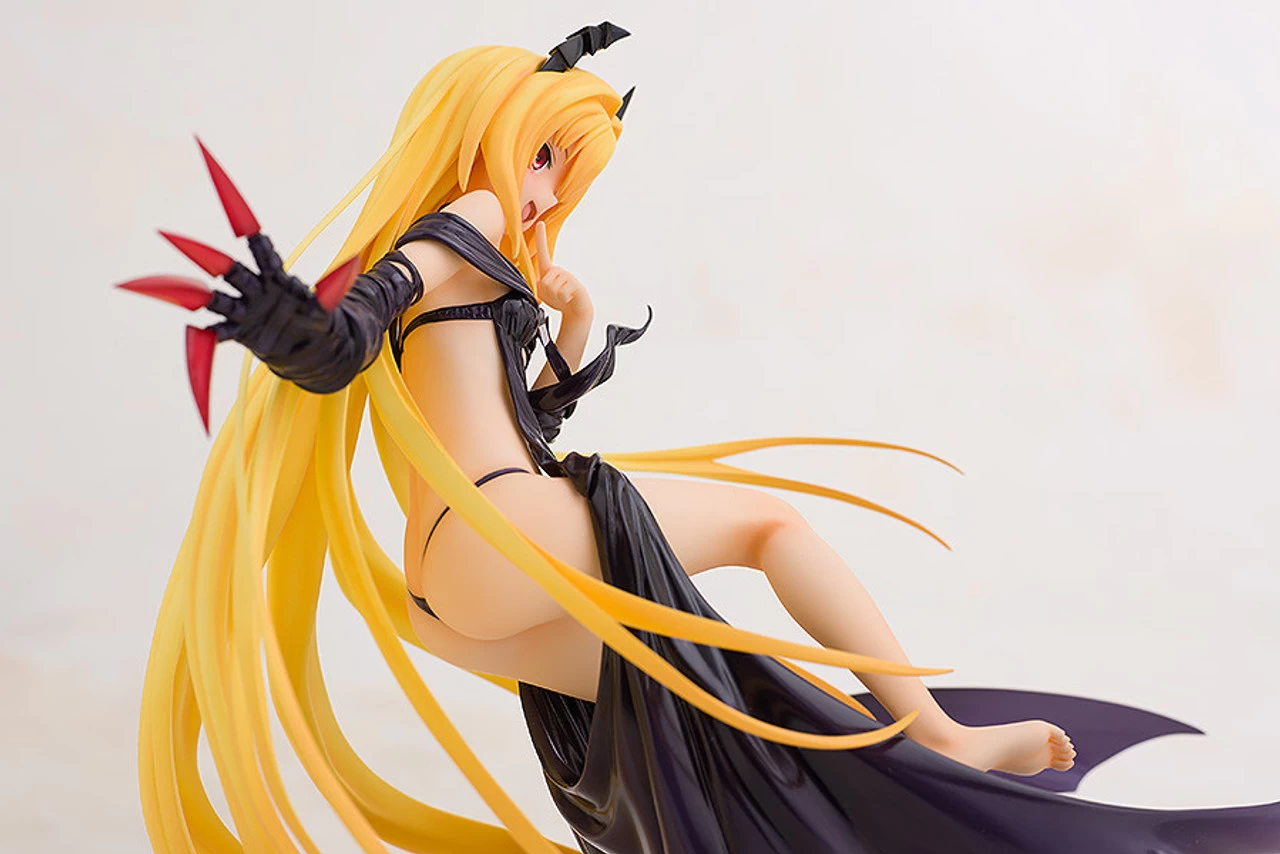 AQUAMARINE Golden Darkness -Trance Of Darkness- 1/8 PVC Figure 3 AQUAMARINE Golden Darkness -Trance Of Darkness- 1/8 PVC Figure - Image 3