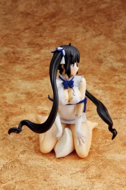 Genco Hestia Mount Figure 1/8 PVC Figure Is It Wrong To Try To Pick Up Girls In A Dungeon? -Figure Model Shop 910ulWdFunL. SL1500 66104.1437122335