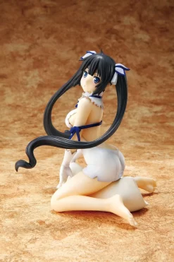 Genco Hestia Mount Figure 1/8 PVC Figure Is It Wrong To Try To Pick Up Girls In A Dungeon?