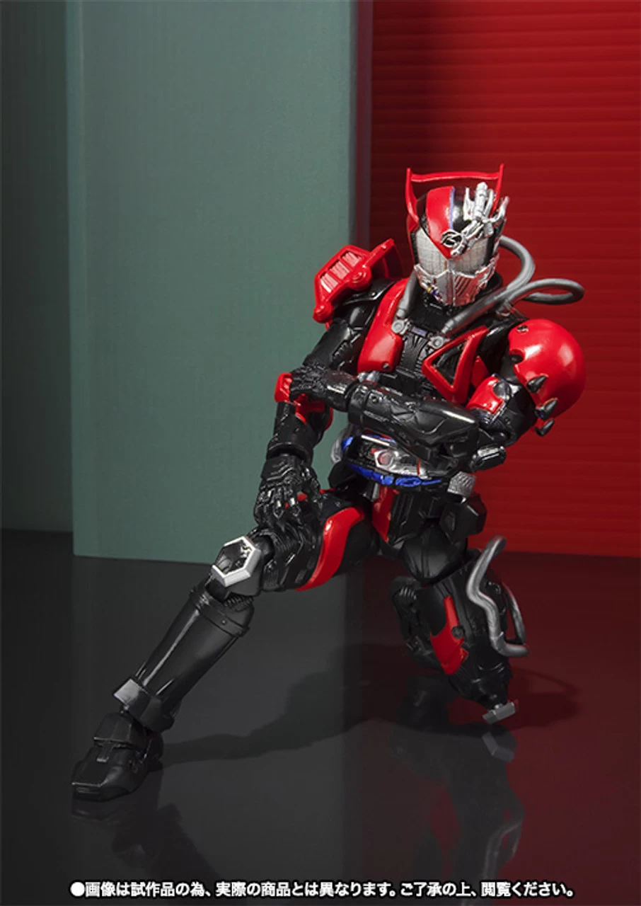 S.H.Figuarts Kamen Masked Rider Super Dead Heat Drive Action Figure By BANDAI Premium 4 S.H.Figuarts Kamen Masked Rider Super Dead Heat Drive Action Figure By BANDAI Premium - Image 4