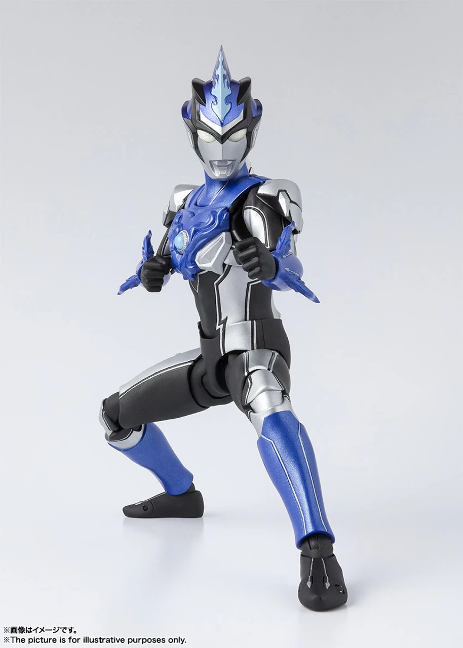 Bandai S.H.Figuarts Ultraman Blu Aqua Action Figure (with Bonus) 2 Bandai S.H.Figuarts Ultraman Blu Aqua Action Figure (with Bonus) - Image 2