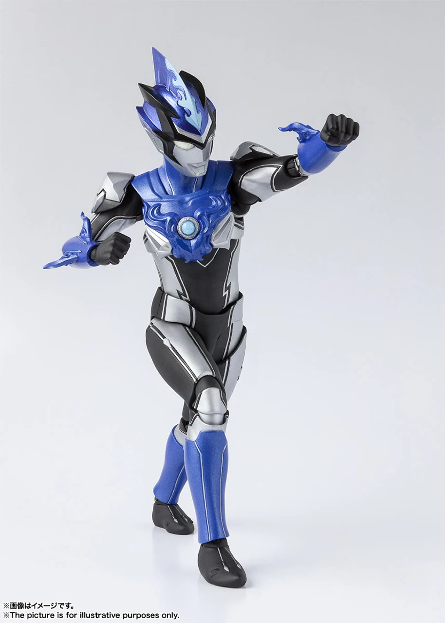 Bandai S.H.Figuarts Ultraman Blu Aqua Action Figure (with Bonus) 3 Bandai S.H.Figuarts Ultraman Blu Aqua Action Figure (with Bonus) - Image 3