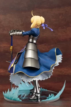 KOTOBUKIYA King Of Knights Saber 1/7 PVC Figure Fate/stay Night -Figure Model Shop kok Saber u2 88868.1437467227